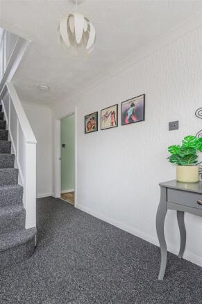 King Wood Close 1-1.jpg