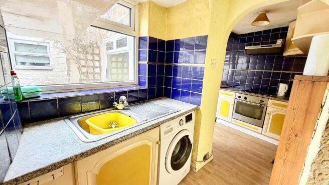 2 bed Cottage for sale Image 6