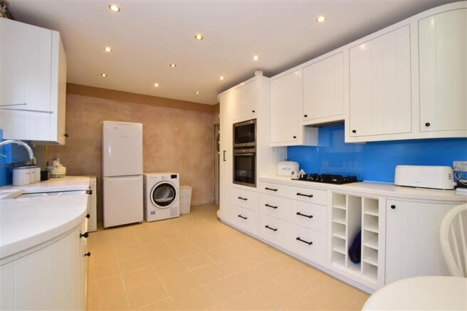 Kitchen/Dining Area
