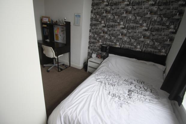 Master Bedroom Image 2