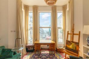 Flat 4, Invergordon House, Warrior Gardens, St Leonards-on-sea TN37 6EB