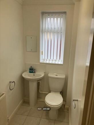 1 bed Apartment to rent Image 7