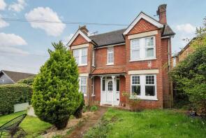 4, Hillside, Crowborough Hill, Crowborough TN6 2JA