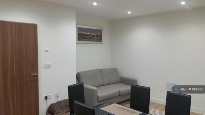 Kitchen/Living Room 