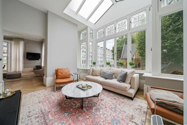 Gloucester Road SW7 4RH-1 (1024x683).jpg