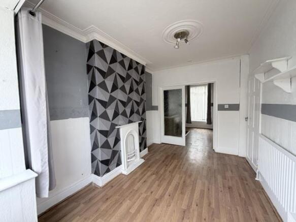 Low Wood Road, Birmingham photo 4