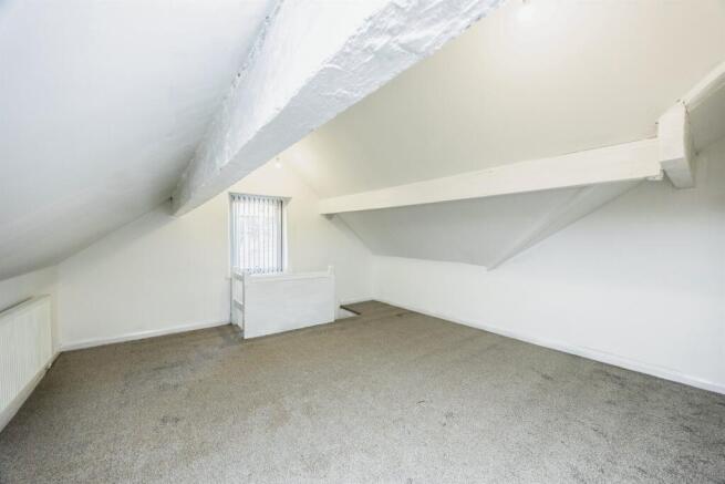 2 bed House to rent Image 11
