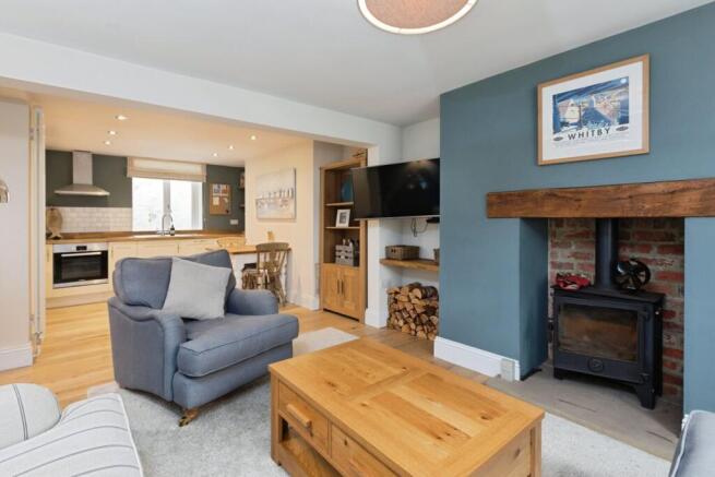 3 bed Town House for sale Image 8