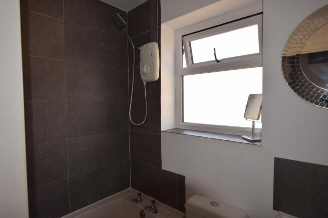 2 bed Semi-Detached for sale Image 11