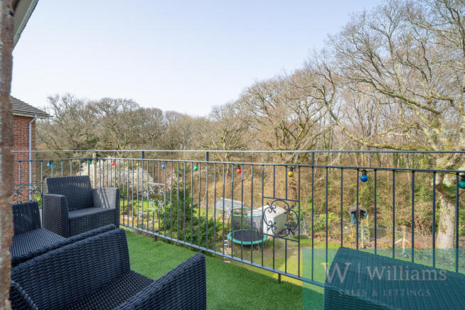 First floor balcony