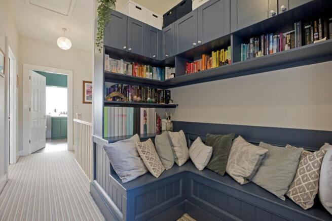 3 bed Terraced for sale Image 7