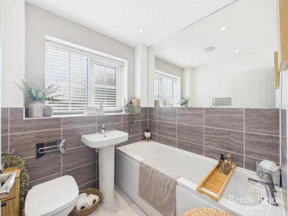 3 bed Detached for sale Image 5
