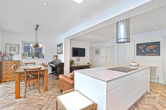 Kitchen / Diner