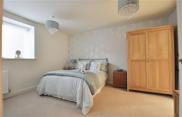Guest Bedroom Suite