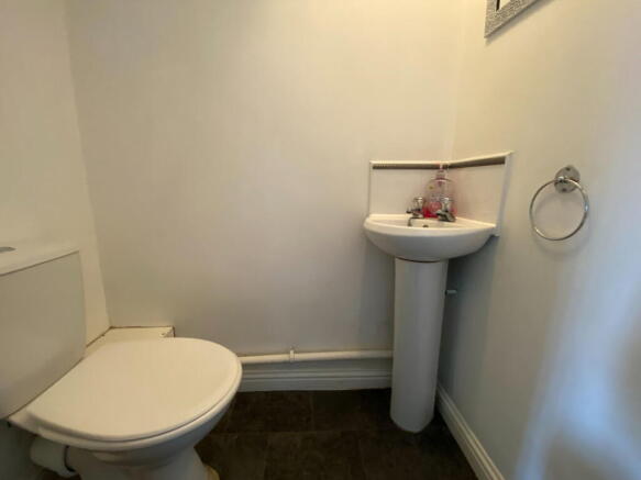 2 bed Town House for sale Image 5
