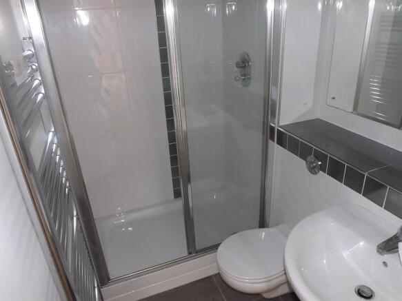 Master En-suite