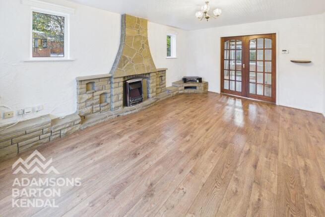 Stonehill Crescent, Caldershaw, OL12 photo 4