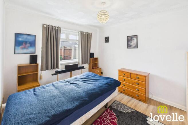 2 bed Semi-Detached Bungalow for sale Image 8