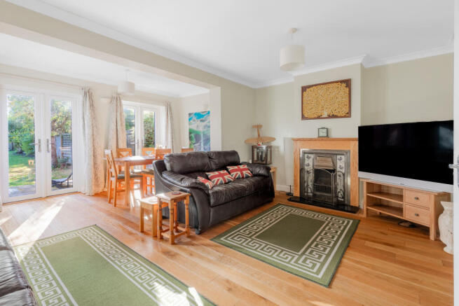 Living/Dining room