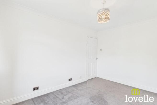 3 bed Semi-Detached for sale Image 11