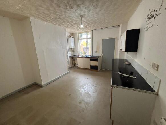 York Street, Heywood, OL10 4NX photo 5