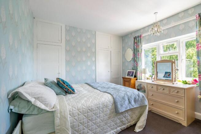 3 bed Semi-Detached for sale Image 11