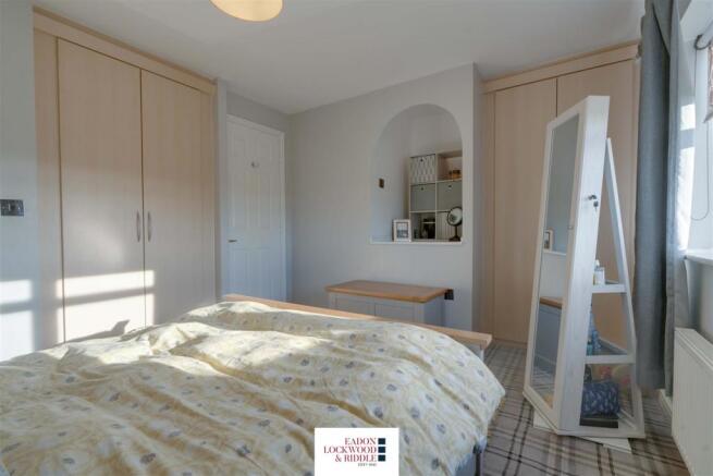 Maste Bedroom 3.jpg