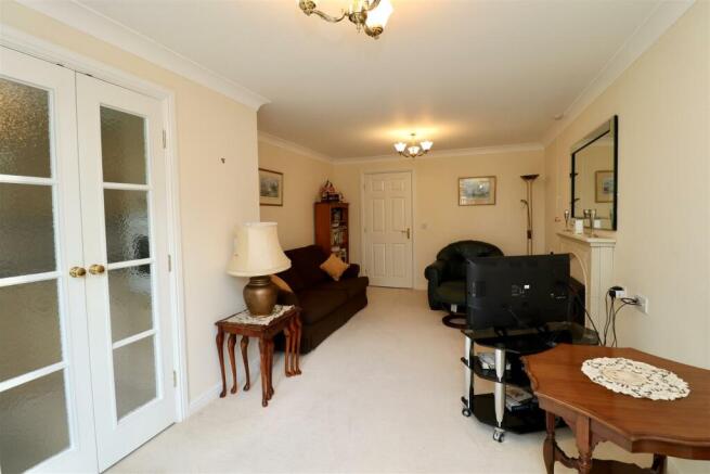 1 bed Apartment for sale Image 4