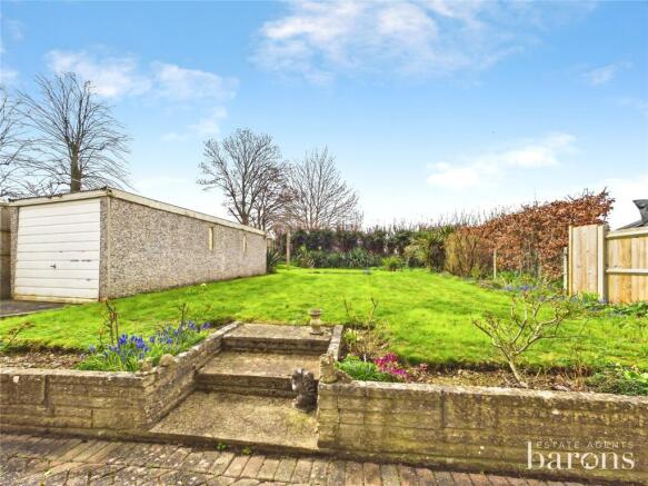 Maple Crescent, Basingstoke, Hampshire, RG21 photo 3