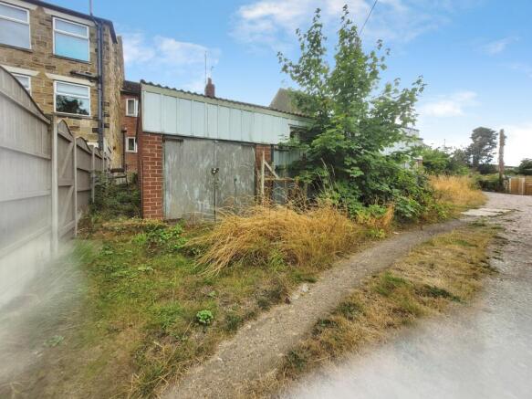 3 bed Terraced for sale Image 12