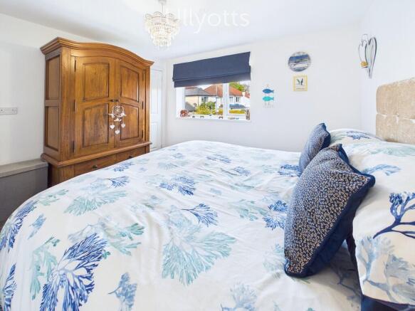 2 bed Terraced for sale Image 9