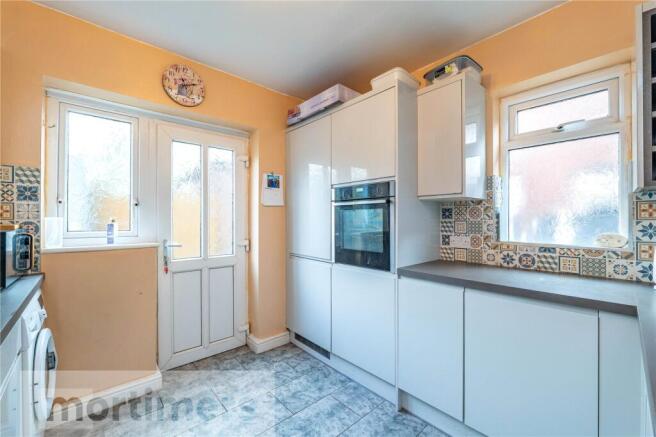 Woodside Road, Accrington, Lancashire, BB5 photo 4