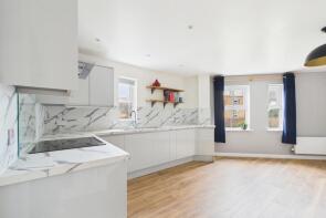 6, Johnson Drive, Leighton Buzzard LU7 4TP