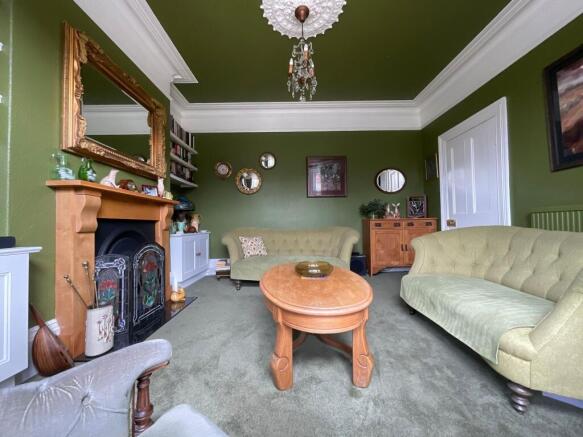 4 bed Terraced for sale Image 5