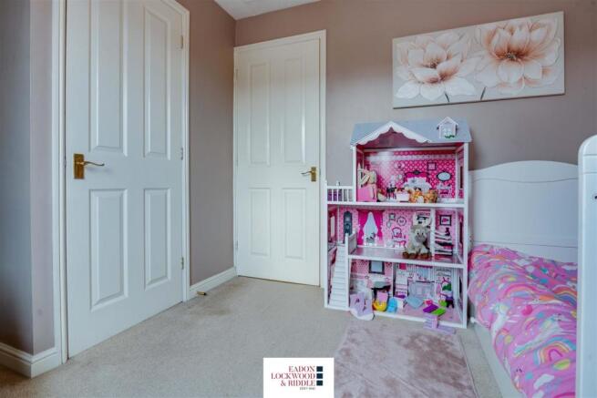 Bedroom 2-2.jpg