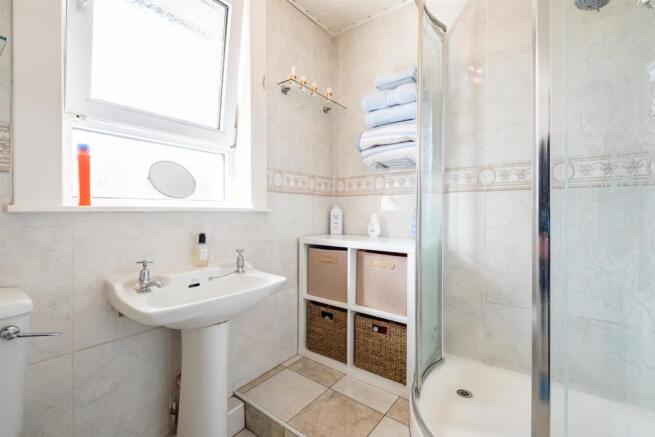 036-20_Agnew_Avenue_Coatbridge.jpg