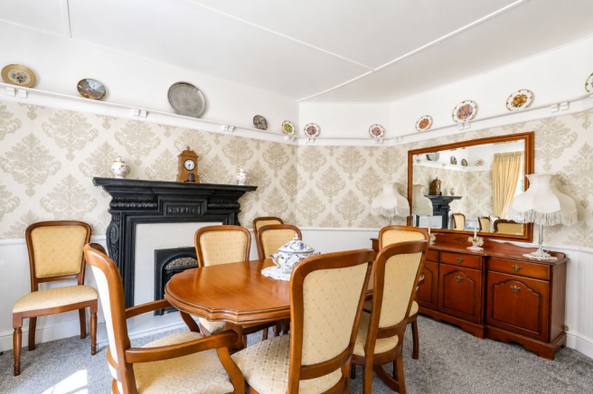 3 bed Semi-Detached for sale Image 11