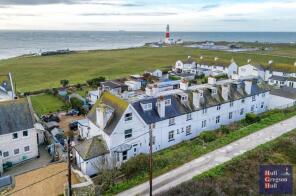 2, Old Coastguard Cottages, Portland Bill Road, Portland DT5 2JT