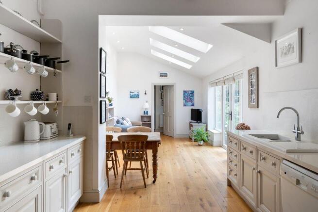 Kitchen/Breakfast Room
