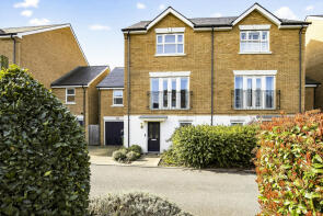 11, Braby Drive, Horsham RH12 4TJ