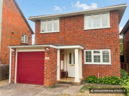 Franklin Avenue, Tadley, RG26