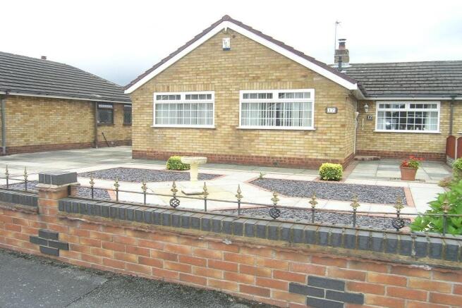 Front Garden 1