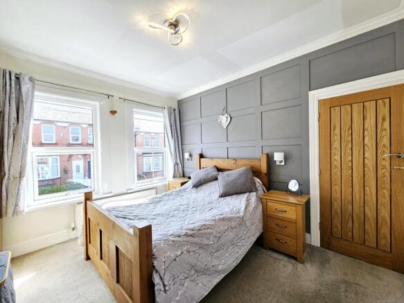 4 bed Terraced for sale Image 11