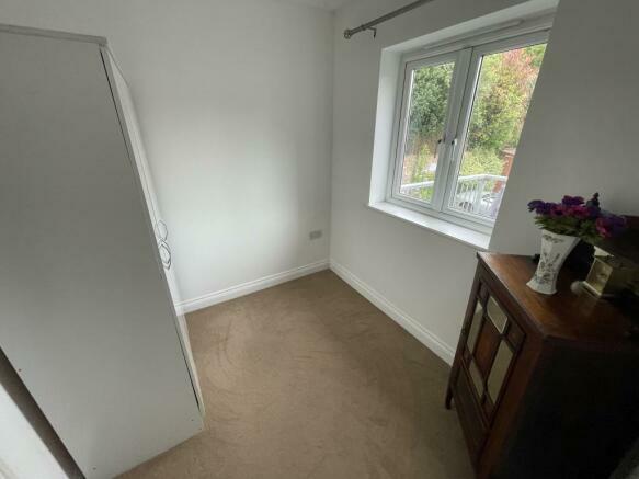 bedroom 2.jpeg