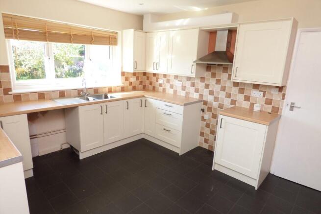 Ferry Road, kitchen