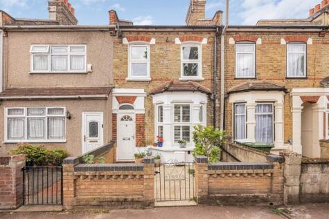Creighton Avenue, London, E6