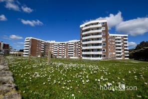 B3, Elizabeth Court, Grove Road, Bournemouth BH1 3DR