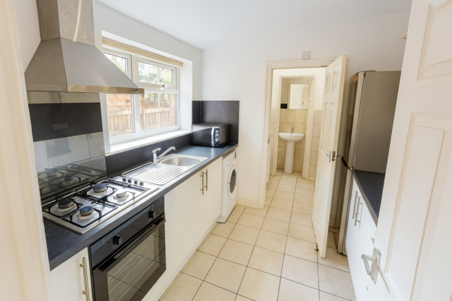 Lrg_28 Russell Street - Kitchen