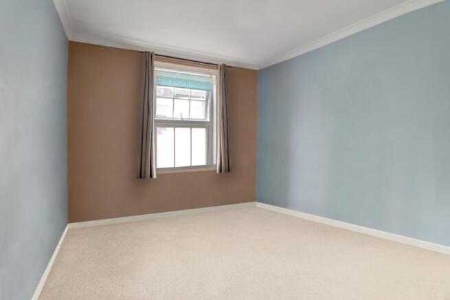 HC00322-P-Bedroom 1.jpg