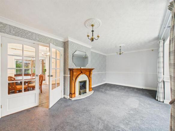 2 bed Detached Bungalow for sale Image 5